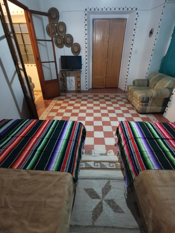 Cuarto Panchito ***Centro Historico*** Apartment Queretaro Exterior photo