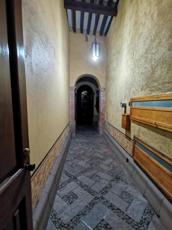 Cuarto Panchito ***Centro Historico*** Apartment Queretaro Exterior photo